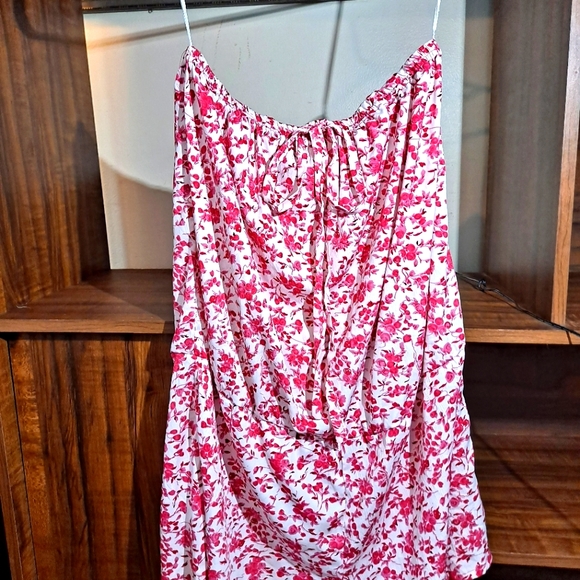 Sunkissed Couture pink and white romper, sz Large - Picture 1 of 6